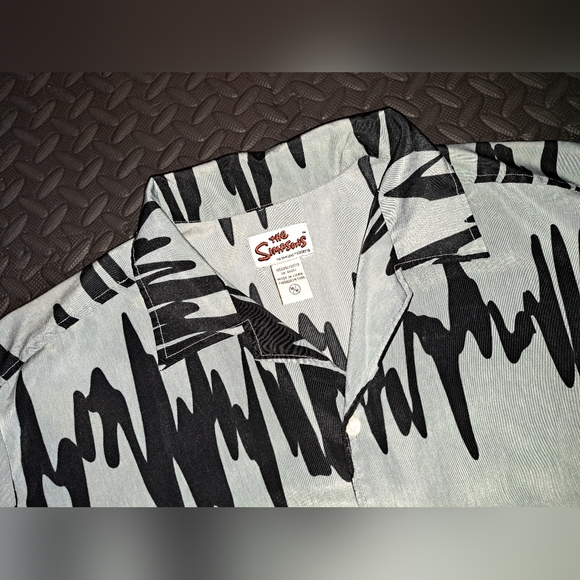 Vintage y2k simpsons button / Hawaiian shirt / all over print shirt - Picture 6 of 12